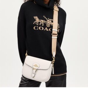 NWT Coach Chalk Pebbled Leather Crossbody with Wide Strap Lux Amelia